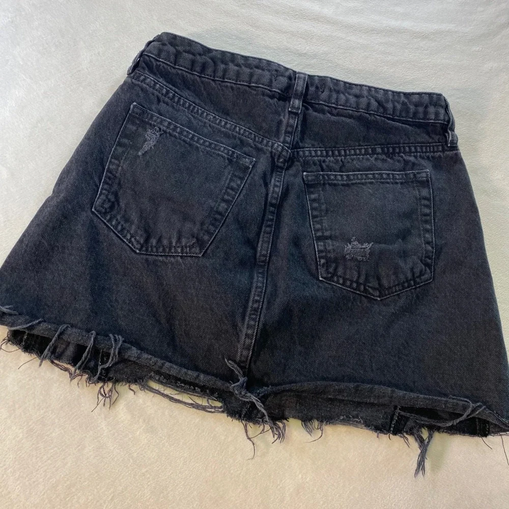 We The Free Denim Mini Skirt Sz 27 A Line Grunge Distressed Hem Black Button Fly